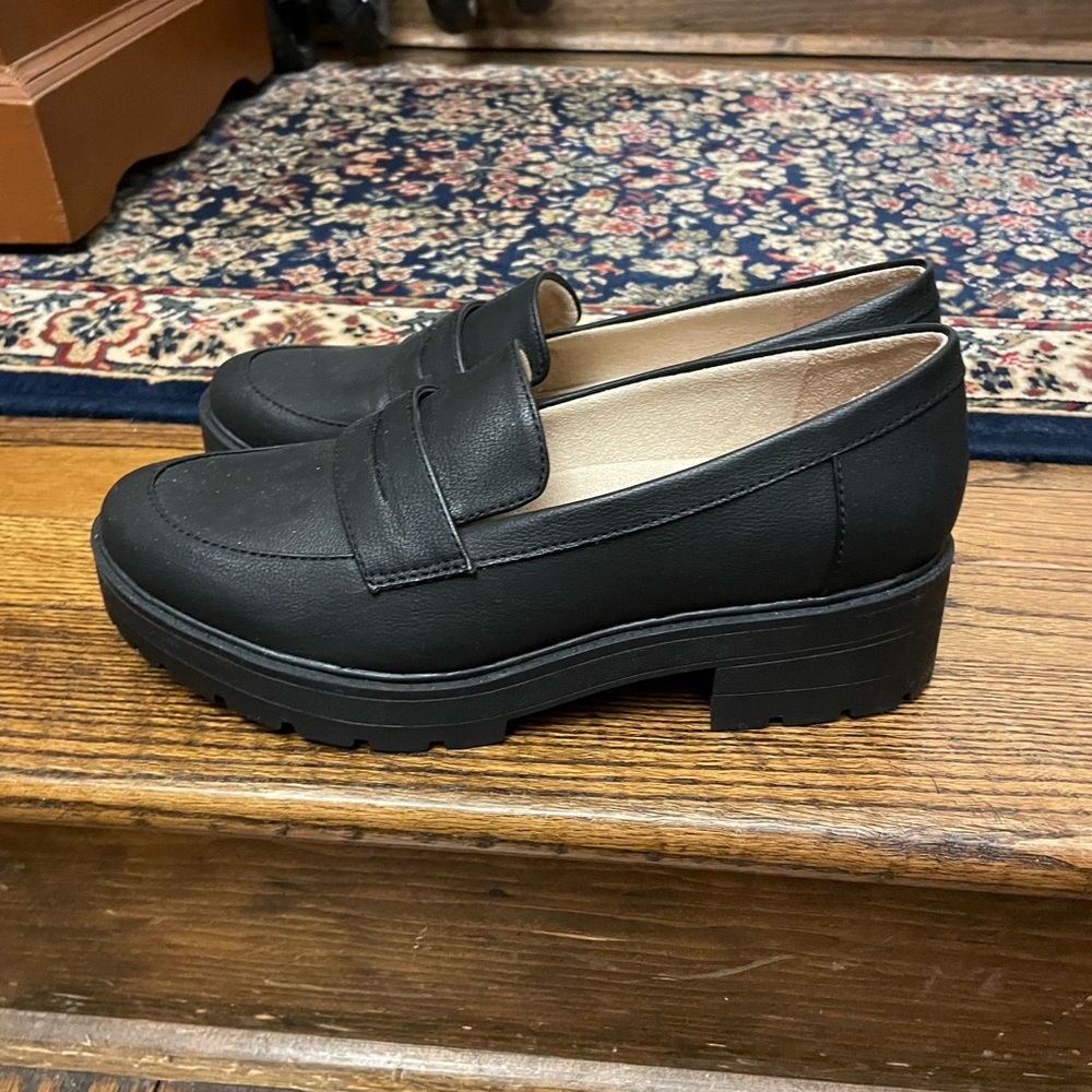 Naturalizer Loafers
